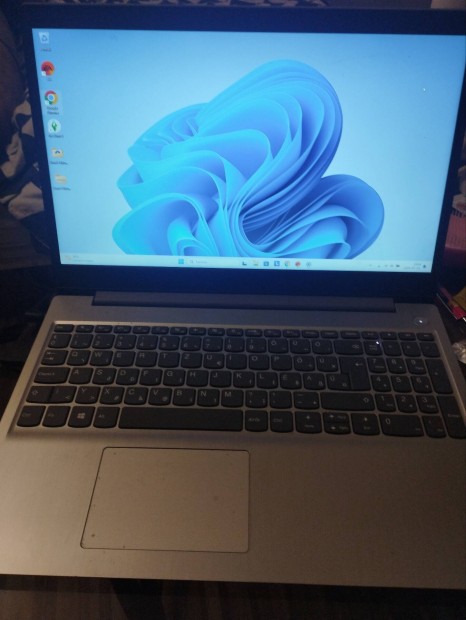 Lenovo Ideapad 3