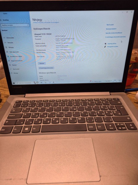 Lenovo Ideapad S130-14IGM laptop