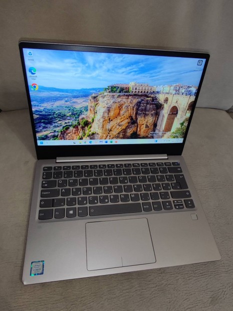 Lenovo Ideapad i5 7.generci 256 GB SSD 