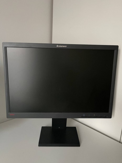 Lenovo L2250p 22" 16:10 LCD fekete monitor