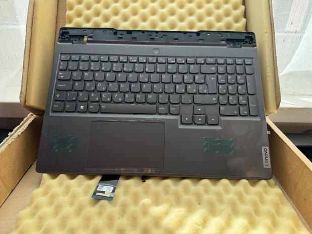 Lenovo Legion 5-15IAH7H vilgts magyar billentyzet 5CB1F39047