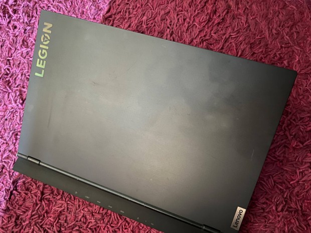 Lenovo Legion 5 15,6 Gamer Laptop