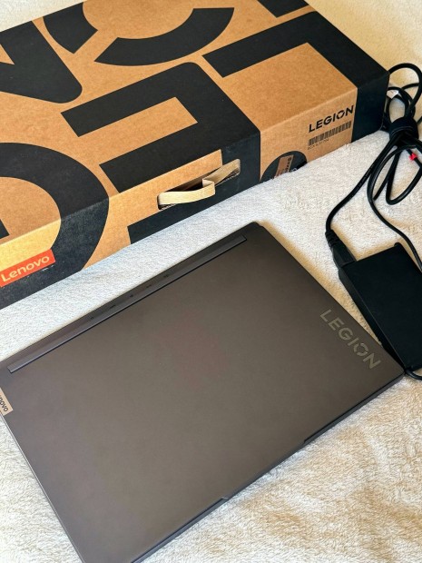 Lenovo Legion Slim 5 16IRH8 Storm Grey/Viharszrke