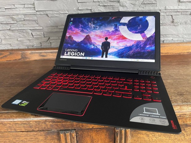 Lenovo Legion Y520 gamer laptop/i7-7700HQ/16Gb ram/512Gb ssd/Gtx1050/