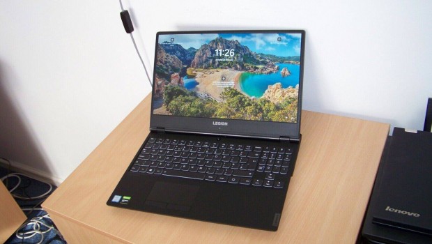 Lenovo Legion laptop elad 17 colos , gamer, Rtx 2060 6 Gb Gddr6 192 b