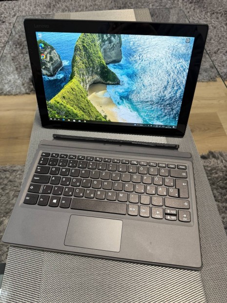 Lenovo Miix 2in1 �rint�kijelz� Magyar Laptop i5 8250 4Mag 8GB 256SSD