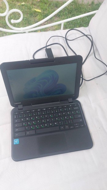 Lenovo N22 - 20 Chromebook 4GB notebook laptop Windows 11
