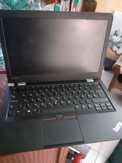 Lenovo T13 alkatrsznek elad