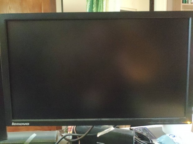 Lenovo T2224 Pd hasznlt monitor