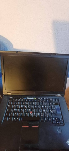 Lenovo T510 , júliusban új ssd-t+win 10pro,viseltes állapot,aku nincs