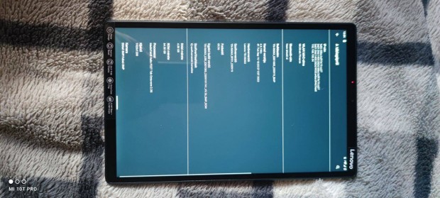 Lenovo Tab M10 FHD plus
