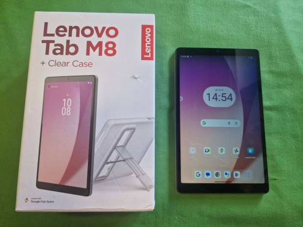 Lenovo Tab M8 8" 3/32GB szrke Wi-Fi tablet + tok