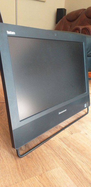 Lenovo Thinkcentre M73Z Intel Core i5 All in one zleti PC 1 terra