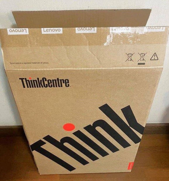 Lenovo Thinkcentre (i5, 256 GB SSD, 16 GB RAM, AMD Radeon, Win 11)