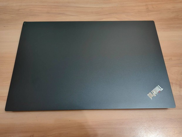 Lenovo Thinkpad E15 i5 10210u, 15,6" kijelz, 8Gb, 256Gb SSD, 10. gen