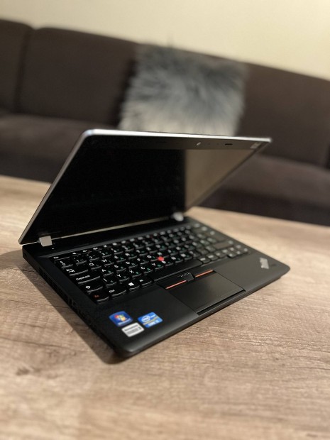 Lenovo Thinkpad E330