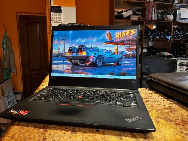 Lenovo Thinkpad E495 - Ryzen3, Full HD, szp llapot!