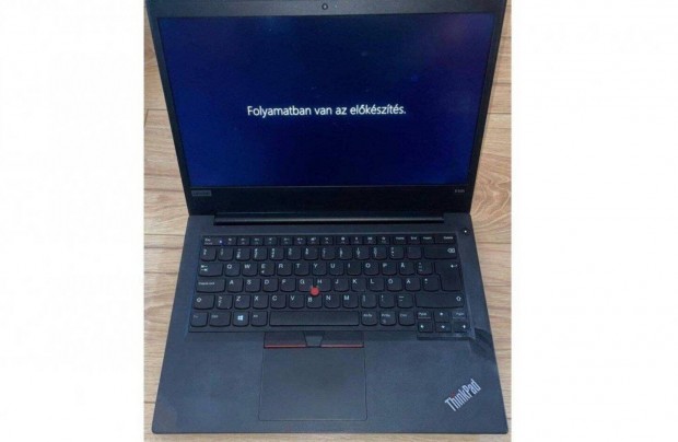 Lenovo Thinkpad E495 knny Ultrabook - AMD Ryzen 5 3500U- 8Gb-