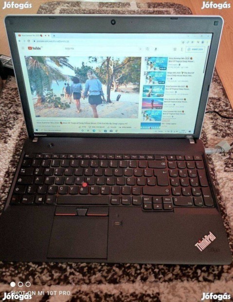 Lenovo Thinkpad E535 laptop AMD-A8-4500M Proci 1.9 GHZ 4 GB RAM 250