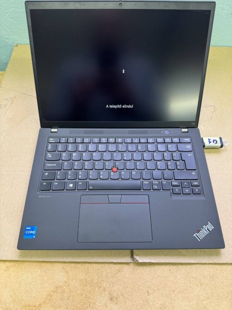 Lenovo Thinkpad T14 G4 - i5 1345U/16GB/512GB SSD/HUN BILL