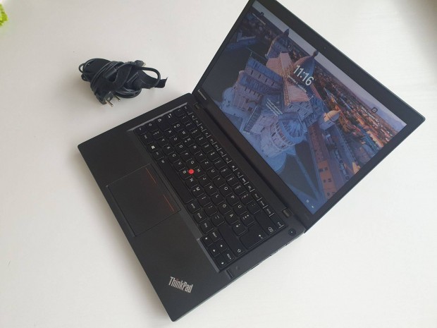 Lenovo Thinkpad T440S Core-i5 Notebook Laptop