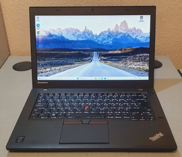 Lenovo Thinkpad T450 14" HD+ i5-5300U 8GB 240SSD HDMI világítós bill
