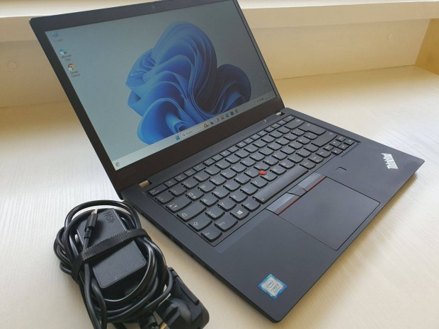 Lenovo Thinkpad T490 Core-i5 8265U Win11 Notebook Laptop
