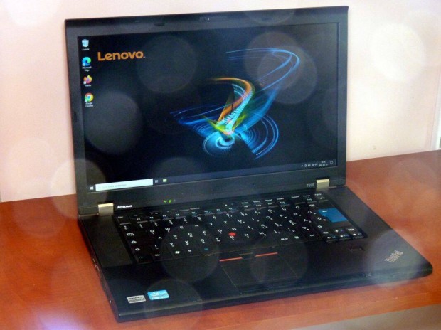 Lenovo Thinkpad T520 laptop (i5/8GB/256GB SSD) 1v garancival