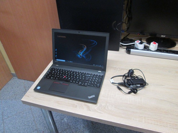 Lenovo Thinkpad T560 i5, 16 GB., SSD, SIM, dupla akku