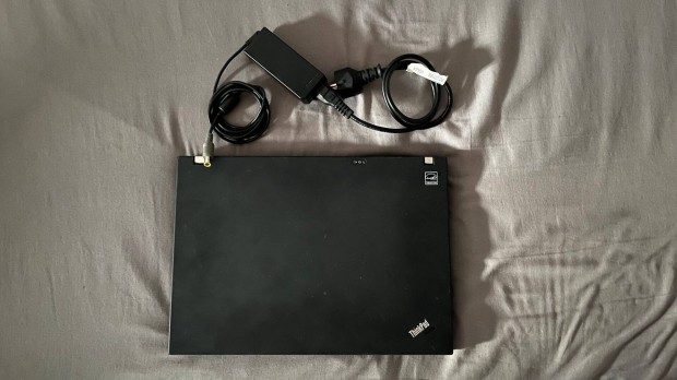 Lenovo Thinkpad T61 gyri tltvel