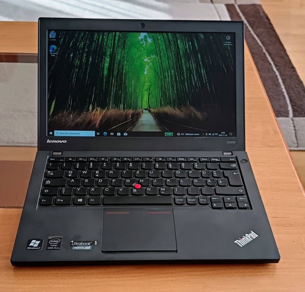 Lenovo Thinkpad X240 ultrabook,minden inf a lersban