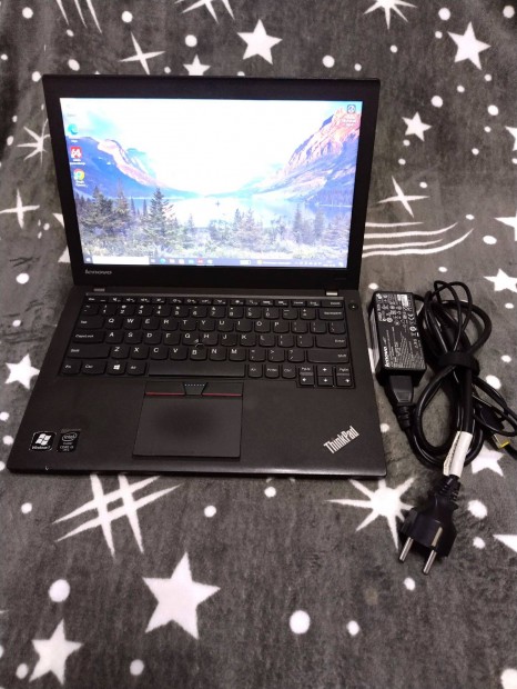 Lenovo Thinkpad X250 (i5 5gen, 8GB ram, 256GB SSD, dupla akku)