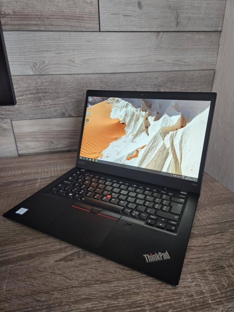 Lenovo Thinkpad X390 Core i7 8665U 2.1GHZ