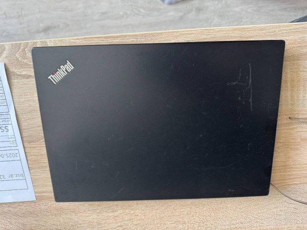 Lenovo Thinkpad X390 Laptop 13.3 colos full hd i5 8gb ram 256gb ssd