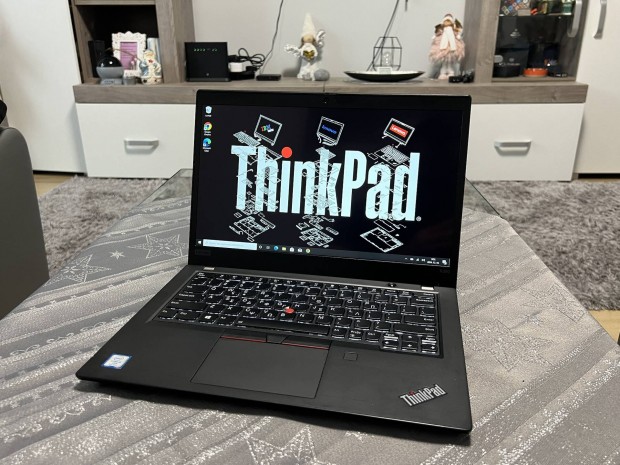 Lenovo Thinkpad X390 Szmla rintkijelz Laptop i5 8365 16 GB 256 SSD