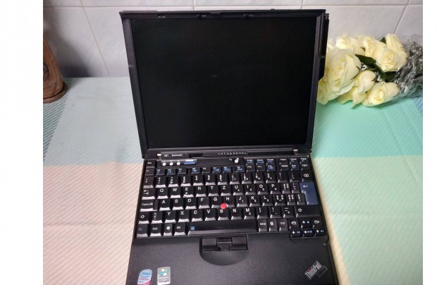 Lenovo Thinkpad X61 tltvel, zemkpesen