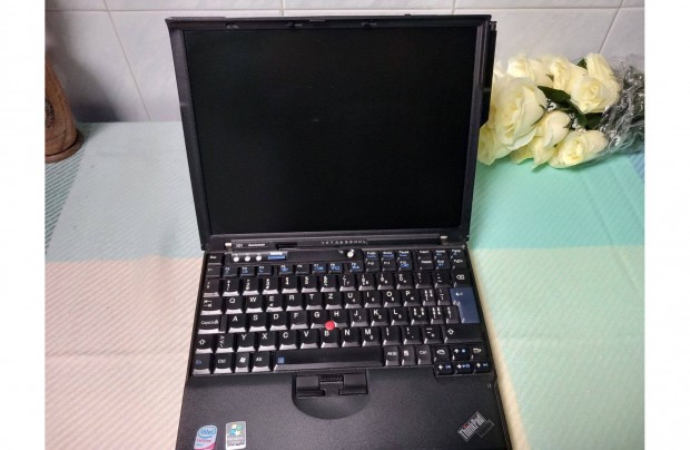 Lenovo Thinkpad X61 tltvel, zemkpesen