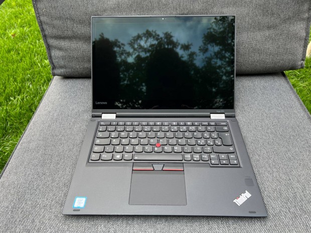 Lenovo Thinkpad Yoga 370 - Laptop-Tablet 2 az 1-ben