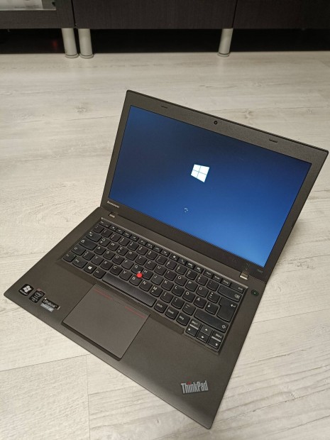 Lenovo Thinkpad t440 ultrabook jszer llapotban nagyon j akkuval 