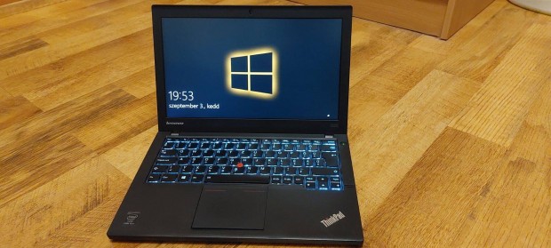 Lenovo Thinkpad x240 notebook