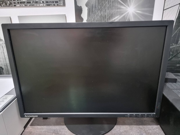 Lenovo Thinkvision L2254p Led Backlit 22" LCD monitor