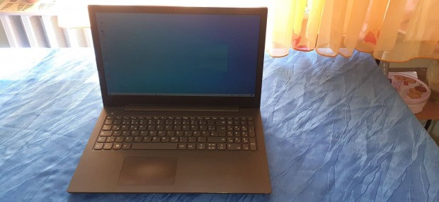 Lenovo V130-15IGM Laptop