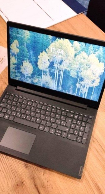 Lenovo V-15 AMD laptop notebook, dobozos hibtlan llapot, szmlval