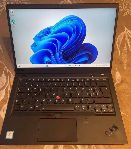 Lenovo X1 carbon gen 6 i5/8GB/SSD