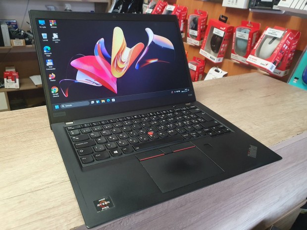 Lenovo X395 Ryzen 5 Radeon Vega Win11 Laptop Garancival