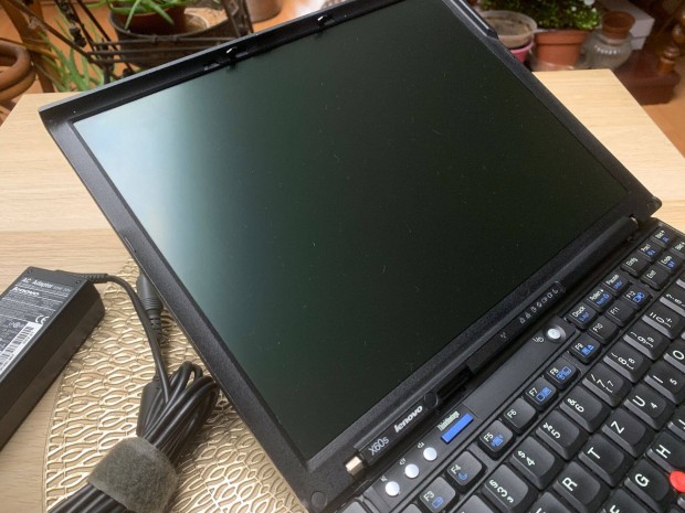 Lenovo X60S Bios jelszavas 3 gyri tlt, esetleg dokkol