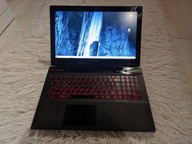 Lenovo Y50-70 Gamer laptop - A megfizethet er