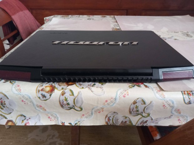 Lenovo Y700-17ISK nagymret gamer laptop