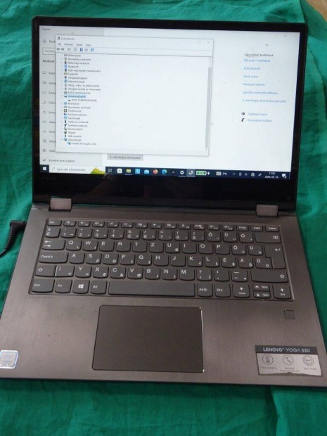 Lenovo Yoga 530 kihajthats-rintkpernys laptop