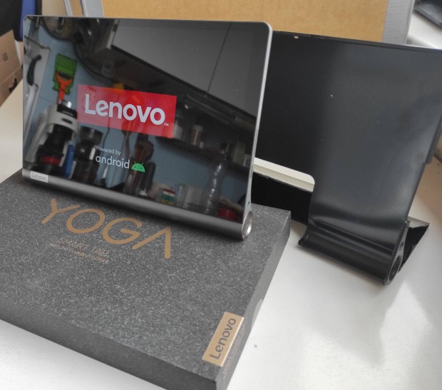 Lenovo Yoga Smart (Yt-X705L) 10.1", IPS, FHD, 3GB/32GB, 4G-LTE, Andr10